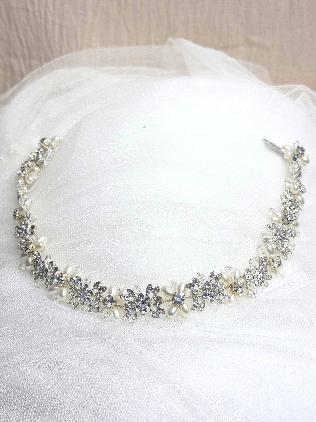 Tiara vitoria