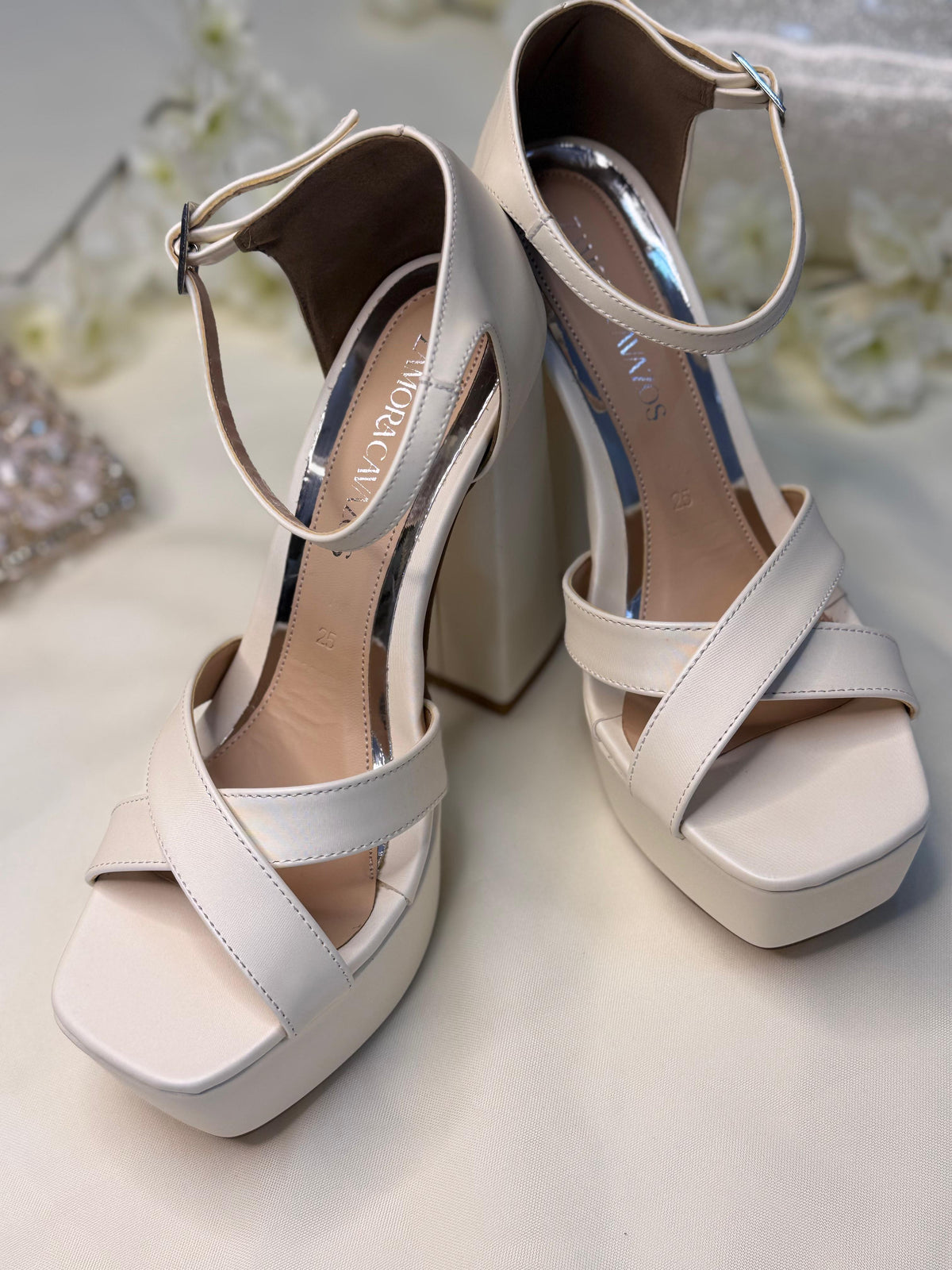 Zapato Cruzado
